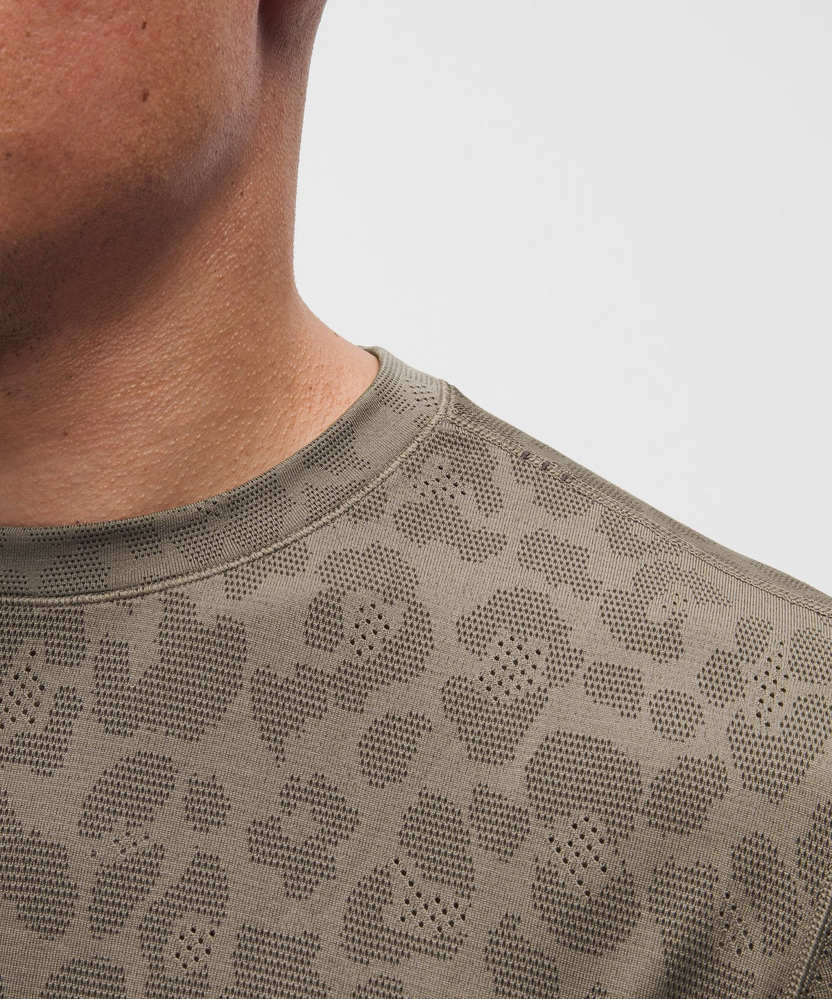 Metal Vent Tech Relaxed-Fit Short-Sleeve Shirt