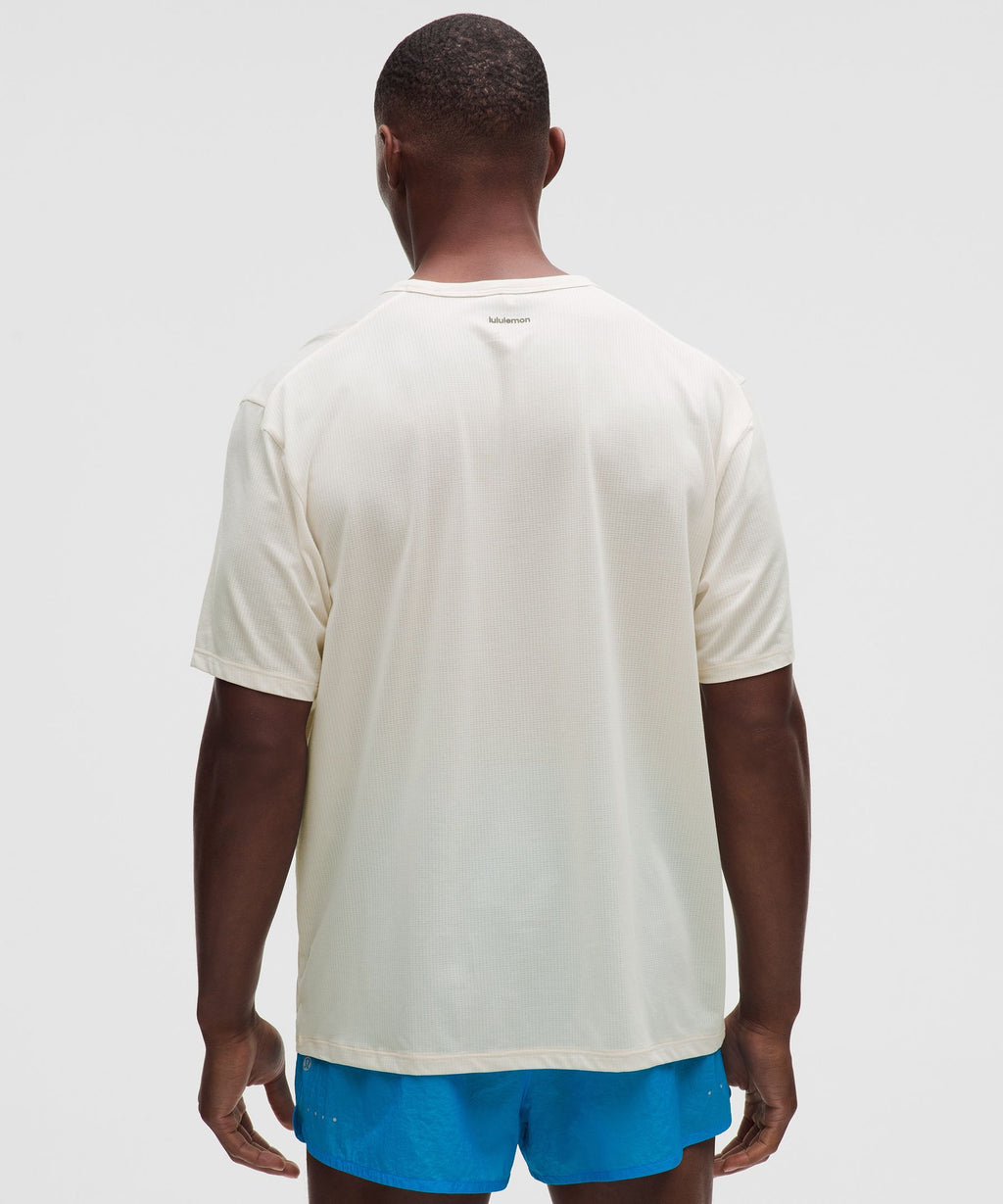 Mile Maker Mesh Short-Sleeve ShirtRun Graphic