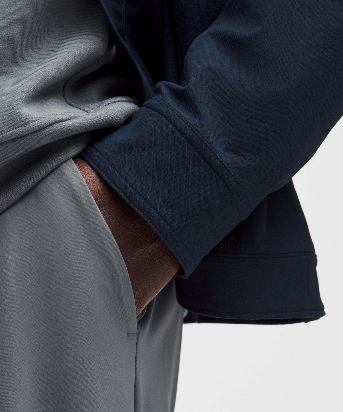 Men's Daydrift Relaxed-Fit Pleated Trouser RegularNo Belt Loops