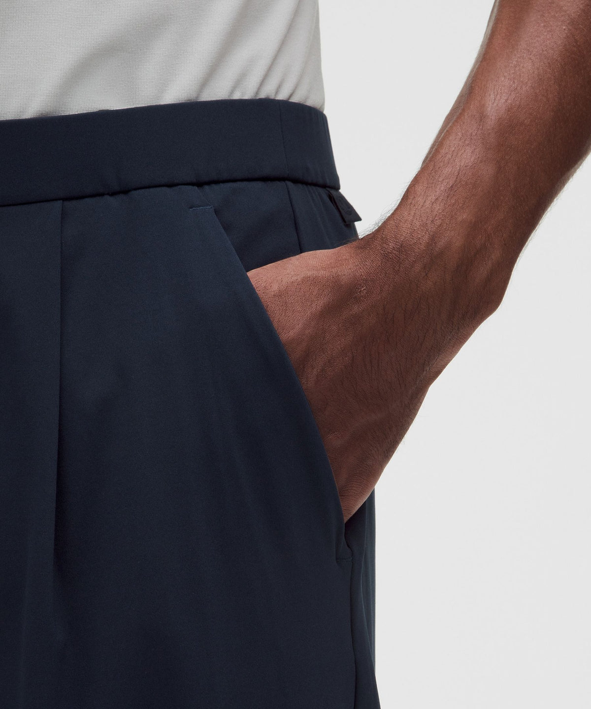 Men's Daydrift Relaxed-Fit Pleated Trouser RegularNo Belt Loops