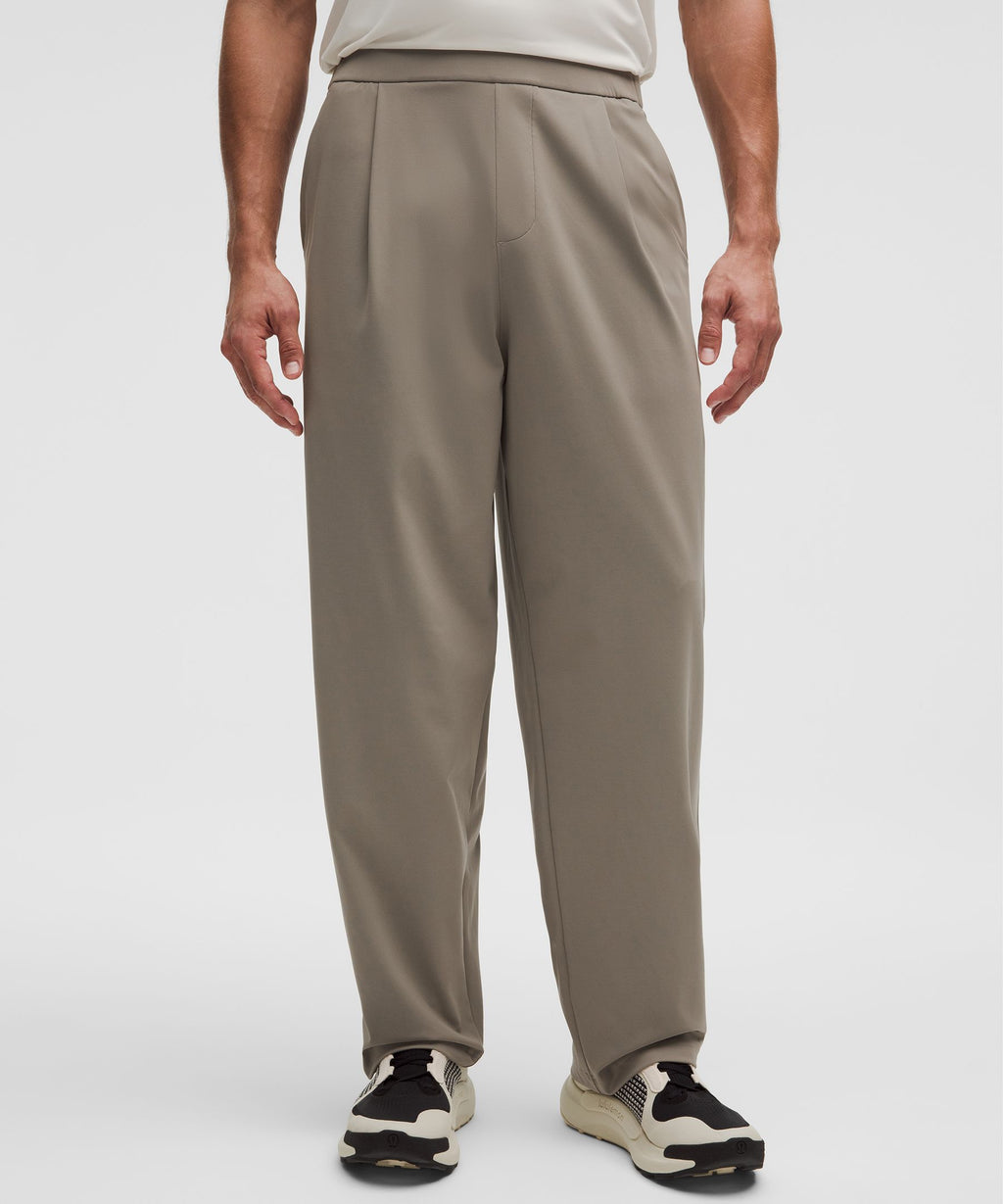 Men's Daydrift Relaxed-Fit Pleated Trouser TallNo Belt Loops