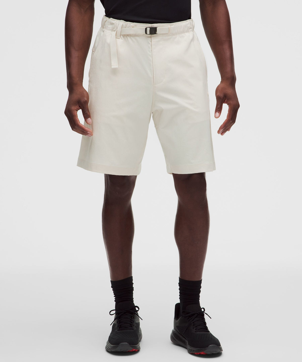 Stretch Twill Relaxed-Fit Golf Short 9"