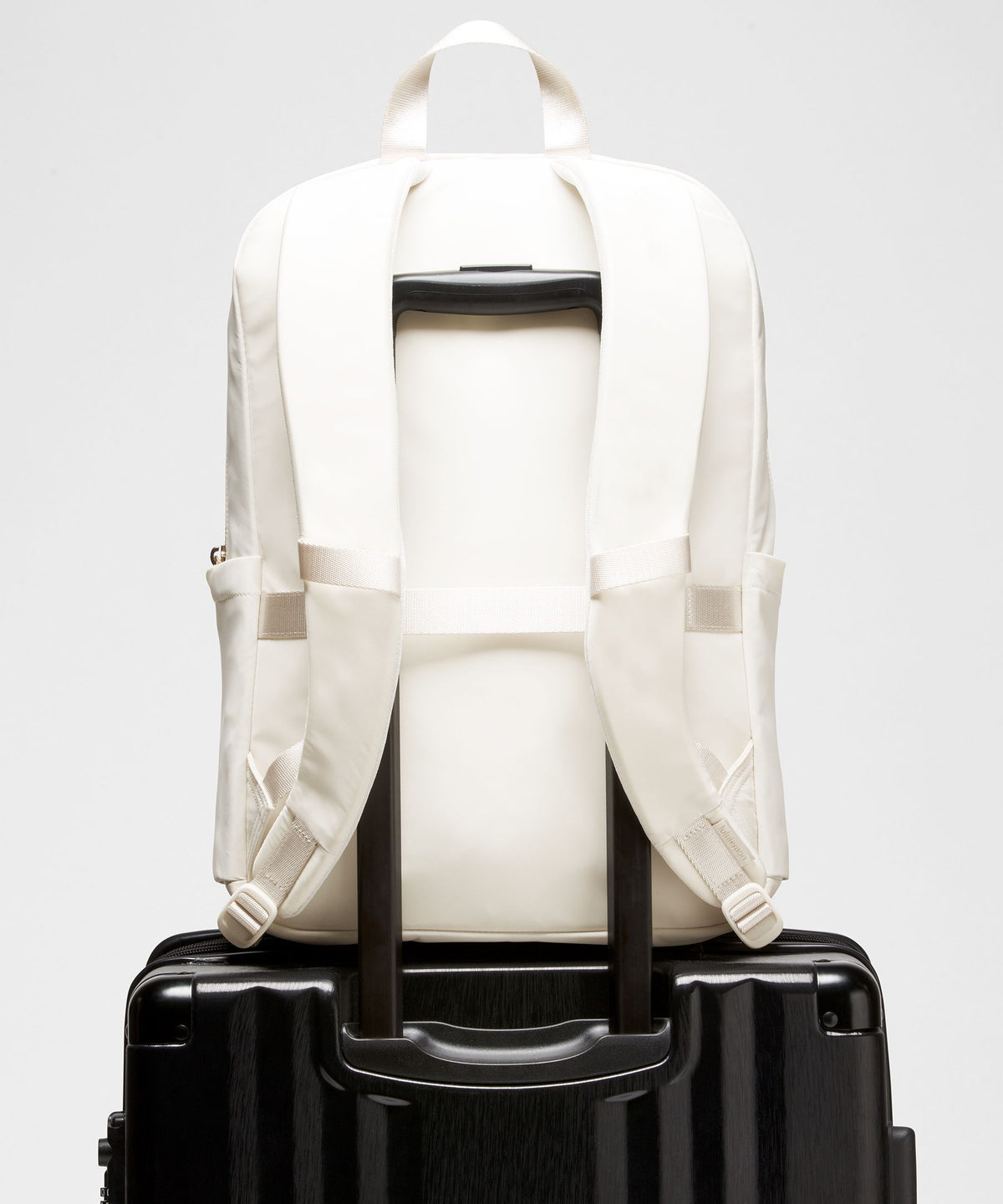 Everywhere Backpack 22LMetal Hardware