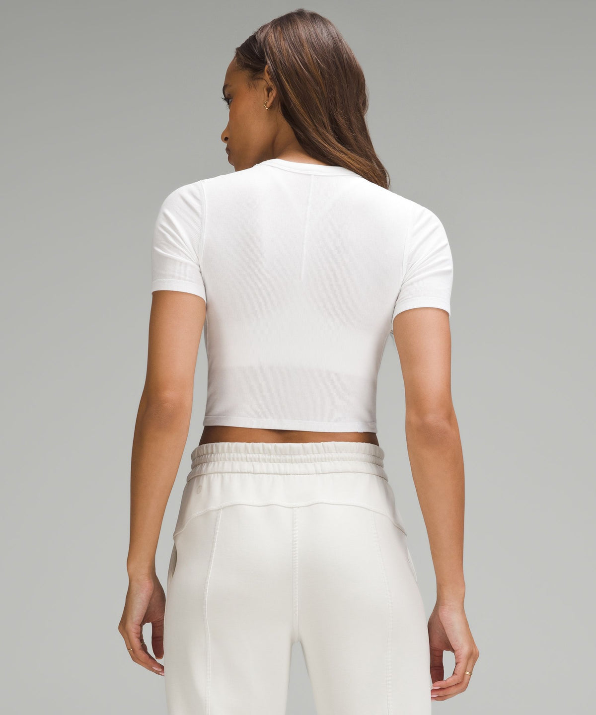 Hold Tight Straight-Hem Cropped T-Shirt