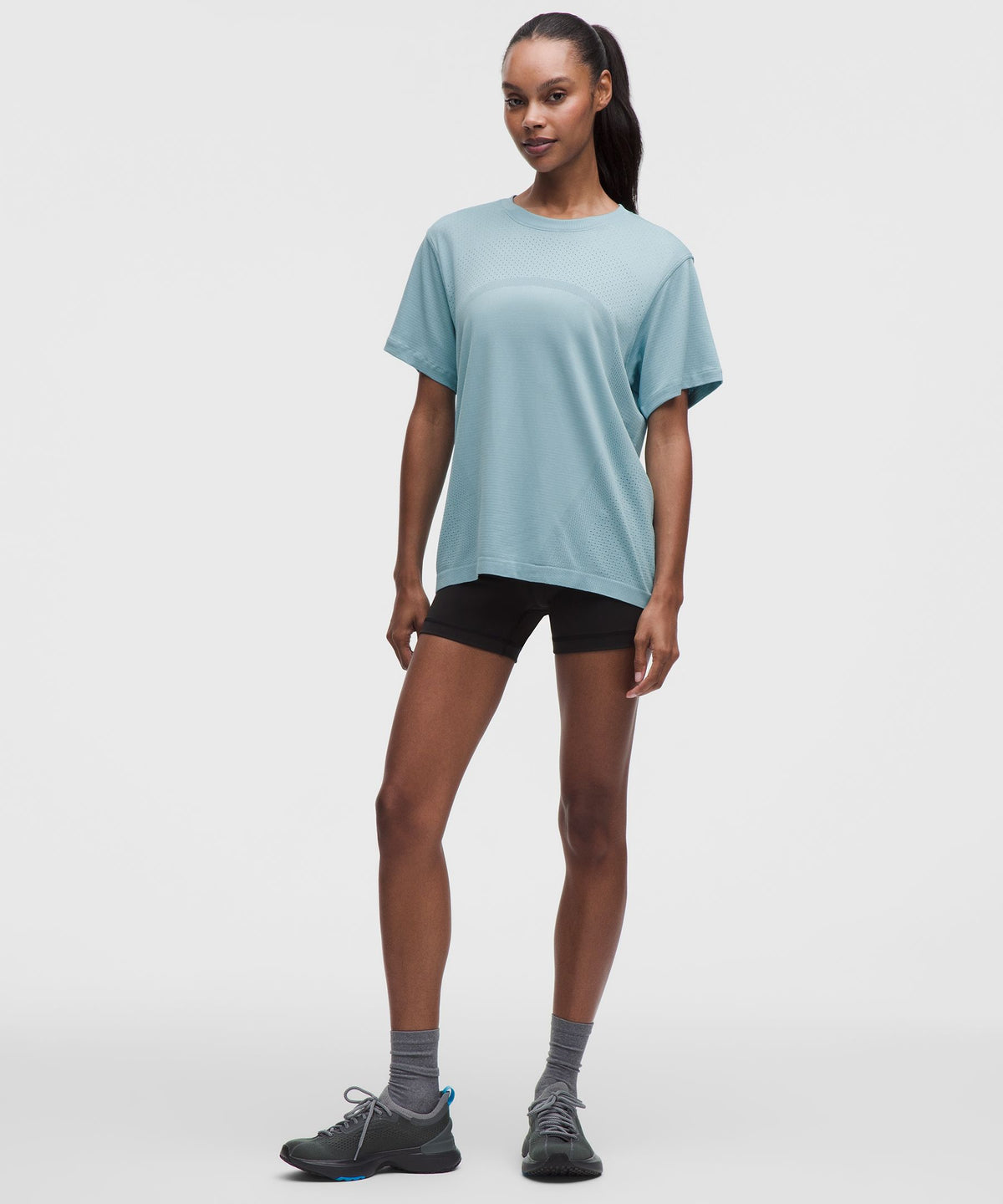 Swiftly Relaxed Short-Sleeve Shirt Hip LengthLogo