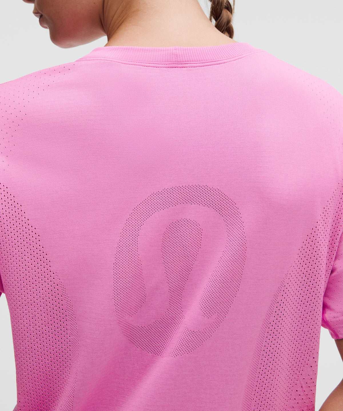 Swiftly Relaxed Short-Sleeve Shirt Hip LengthLogo