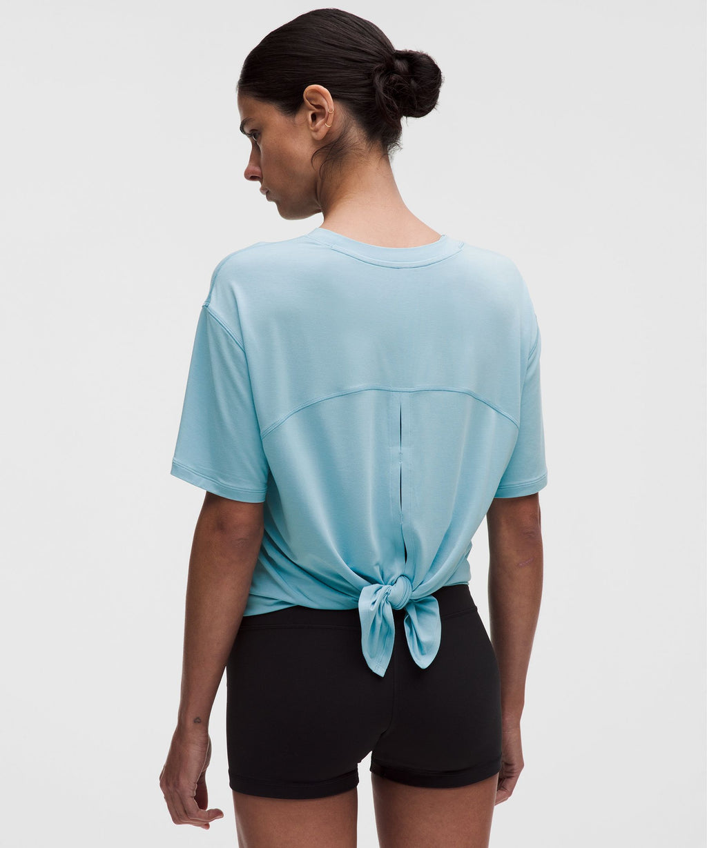 SilkyAppeal Tie-Back Short-Sleeve Shirt