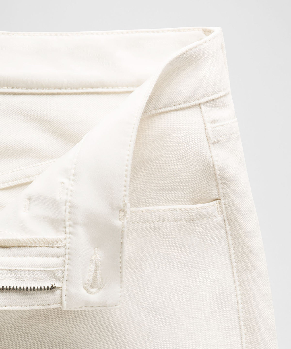 EasyFive High-Rise Subtle-Flare PantRegular