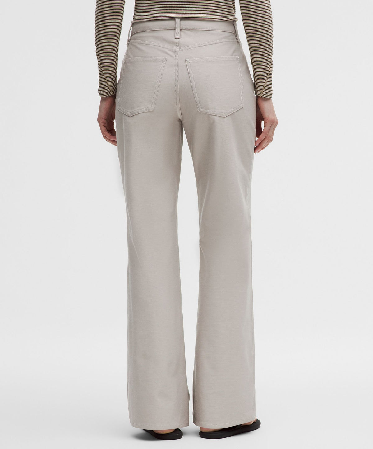 EasyFive High-Rise Subtle-Flare PantRegular