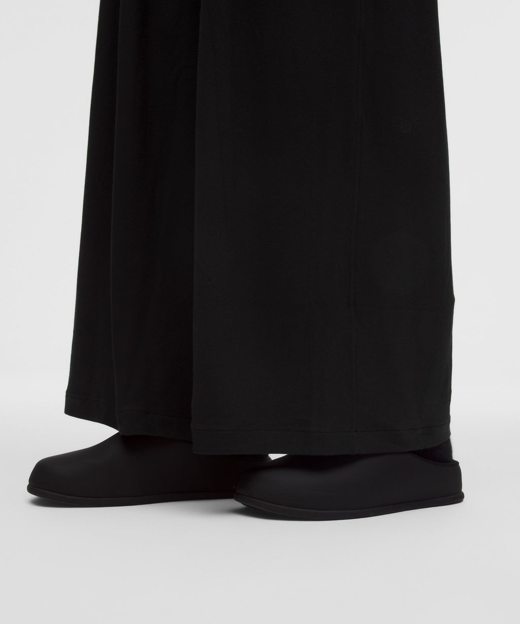 BeCalm High-Rise Pleated Extra-Wide Leg Pant