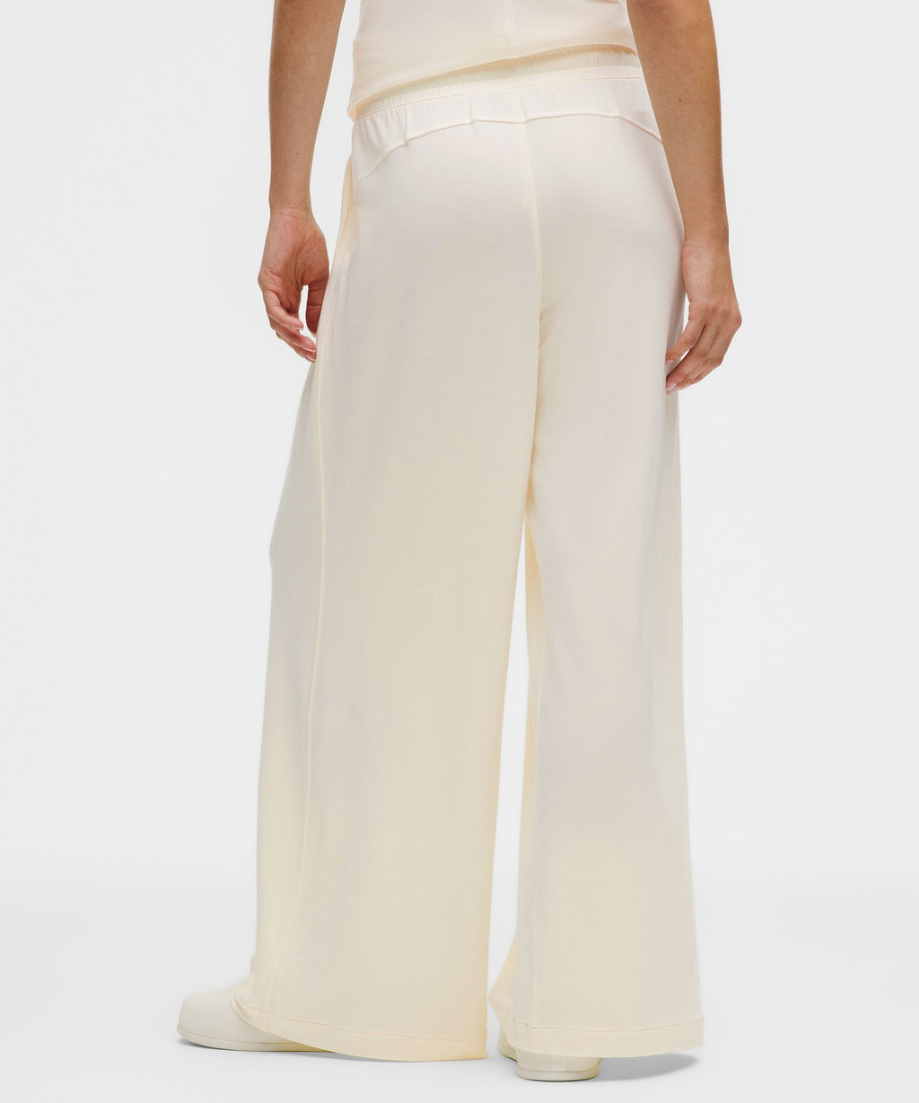 BeCalm High-Rise Pleated Extra-Wide Leg Pant
