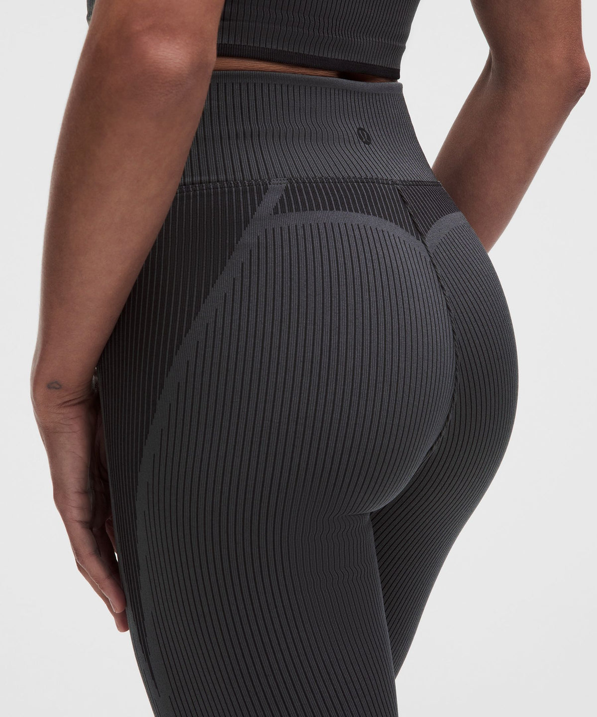 Salutations High-Rise Yoga Tight 25"