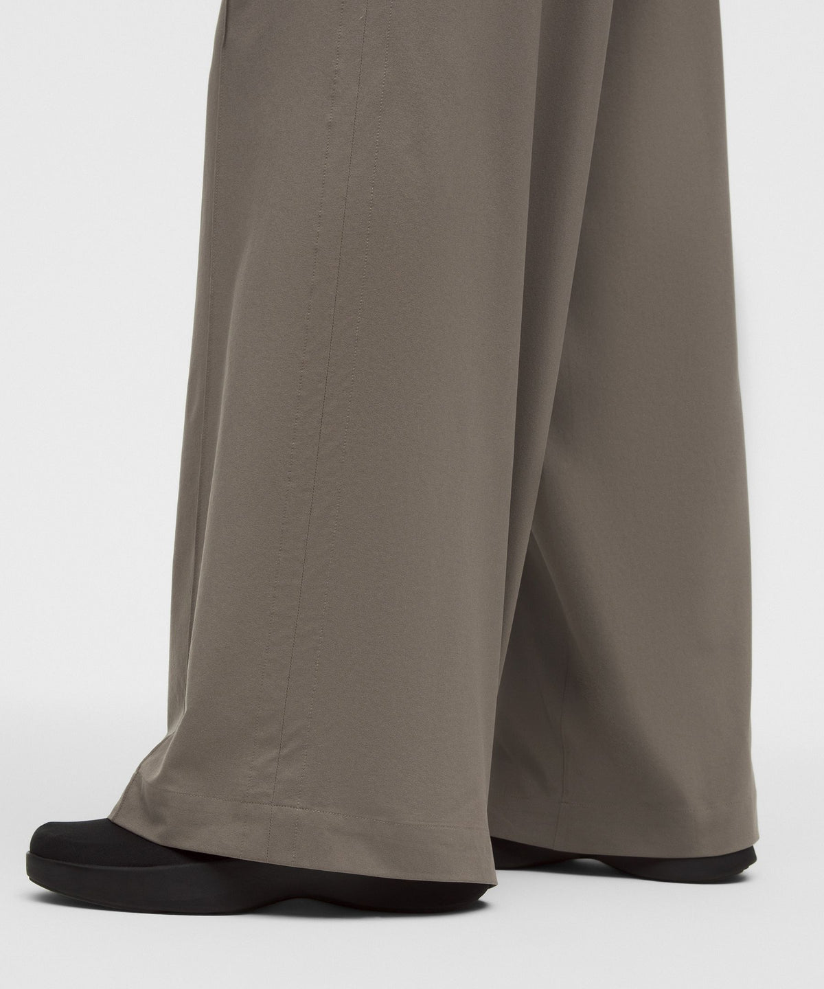 Breezily Mid-Rise PantShort