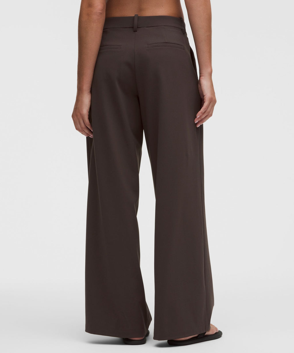 Daydrift Low-Rise Extra-Wide Leg TrouserShort
