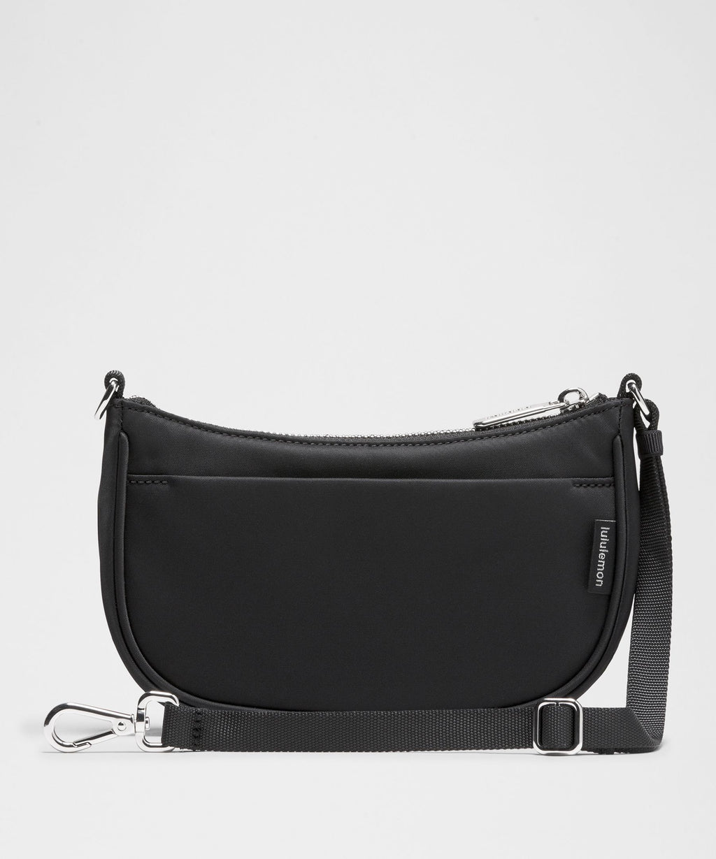City Essentials Mini Shoulder Bag 1L